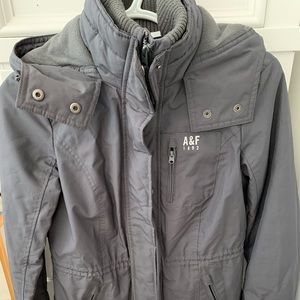 Abercrombie All Season Weather Warrior Size XS